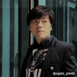 平野 啓一郎（&copy;ogata_photo）