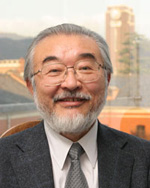 京都大学同窓会会長　京都大学総長　尾池 和夫