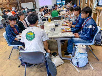 1日目のグループワークの様子