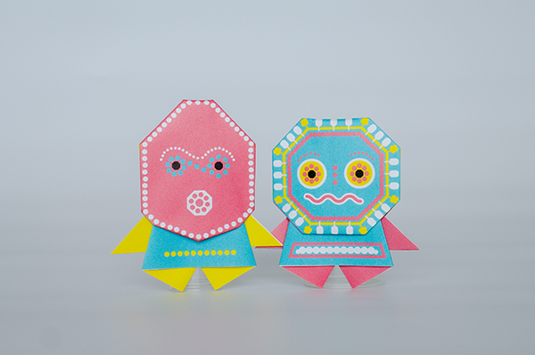 案内役のウイちゃんとルースくん