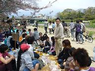 自己紹介をしている参加者