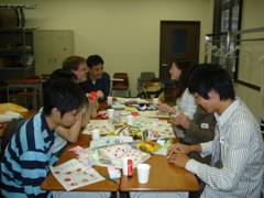 交流を深める参加者達