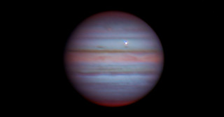 木星で超大型の衝突閃光現象を発見−京大のとある屋上の小さな望遠鏡による大発見−